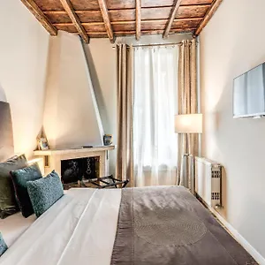 Trevi Beau Boutique 3*, Roma Italia